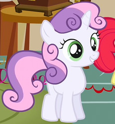 Size: 379x411 | Tagged: safe, screencap, apple bloom, sweetie belle, call of the cutie, g4