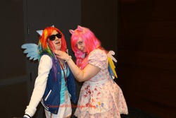 Size: 960x640 | Tagged: safe, pinkie pie, rainbow dash, human, g4, cosplay, irl, irl human, photo, pinkamena diane pie