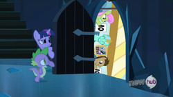 Size: 854x480 | Tagged: safe, doctor whooves, lyra heartstrings, merry may, spike, time turner, twilight sparkle, g4, my little pony: friendship is magic, the crystal empire, accepted meme that never ends, exploitable meme, meme, memeception, the meme that never ends, the scary door