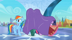 Size: 1365x768 | Tagged: safe, screencap, rainbow dash, twilight sparkle, g4, the crystal empire