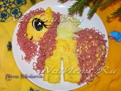 Size: 1000x750 | Tagged: safe, fluttershy, g4, food, photo