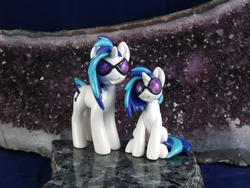 Size: 4288x3216 | Tagged: safe, artist:deadheartmare, dj pon-3, vinyl scratch, g4, sculpture