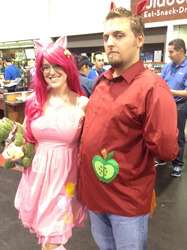 Size: 1280x1707 | Tagged: artist needed, safe, big macintosh, gummy, pinkie pie, human, g4, cosplay, glasses, irl, irl human, photo, plushie, wondercon, wondercon 2012