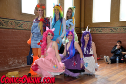 Size: 1000x662 | Tagged: artist needed, safe, applejack, pinkie pie, rainbow dash, rarity, twilight sparkle, human, g4, 2013, convention, cosplay, furry leg warmers, irl, irl human, leg warmers, overalls, oz comic-con, photo, suspenders