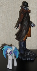 Size: 1467x2768 | Tagged: safe, artist:hashbro, dj pon-3, vinyl scratch, g4, 3d print, aiden pearce, collector, watch dogs