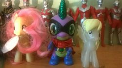 Size: 2592x1456 | Tagged: safe, spike, g4, official, brushable, humdrum costume, power ponies, san diego comic con, sdcc 2014, toy