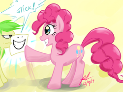 Size: 1600x1200 | Tagged: safe, artist:asclearascrystal, pinkie pie, oc, g4, grumpy, paper, simple background, smiling, speech bubble