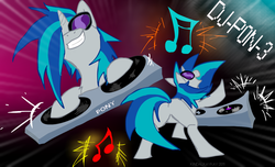 Size: 901x549 | Tagged: safe, artist:kindalkaykay, dj pon-3, vinyl scratch, g4, turntable