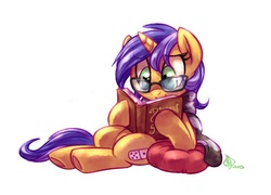 Size: 800x575 | Tagged: safe, artist:whitediamonds, oc, oc only, oc:domino, pony, unicorn, book, glasses, solo