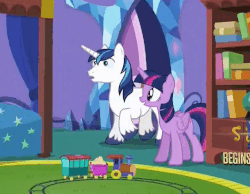 Size: 815x631 | Tagged: safe, screencap, shining armor, twilight sparkle, alicorn, pony, g4, the one where pinkie pie knows, animated, female, happy, loop, mare, twilight sparkle (alicorn)