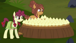 Size: 1416x807 | Tagged: safe, screencap, hilly hooffield, trowel hooffield, pony, g4, the hooffields and mccolts, cupcake, food, hooffield family