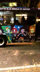 Size: 459x816 | Tagged: safe, adagio dazzle, pinkie pie, rainbow dash, twilight sparkle, equestria girls, g4, my little pony equestria girls: rainbow rocks, advertisement, battle of the bands, bus, irl, mexico, photo, spanish, the dazzlings, translated in the description