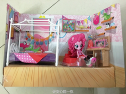 Size: 1600x1200 | Tagged: safe, boneless, gummy, pinkie pie, equestria girls, g4, doll, equestria girls minis, toy