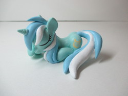 Size: 4608x3456 | Tagged: safe, artist:earthenpony, lyra heartstrings, pony, unicorn, g4, female, irl, mare, photo, sculpture, sleeping, solo