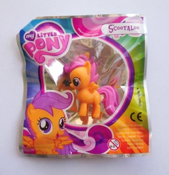 Size: 768x792 | Tagged: safe, scootaloo, g4, figure, irl, magazine figure, photo, toy, turkish