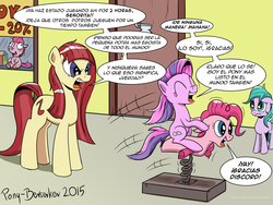 Size: 1280x960 | Tagged: safe, artist:pony-berserker, aura (g4), pinkie pie, oc, oc:rhythm a cappella, oc:show stopper, g4, clothes, comic, i can't believe it's not idw, kiddie ride, pinkie costume, pony costume, spanish, translation, translator:the-luna-fan