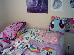 Size: 640x480 | Tagged: safe, pony, fluffy, pillow