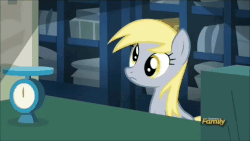Size: 711x400 | Tagged: safe, screencap, derpy hooves, pegasus, pony, g4, slice of life (episode), animated, female, mare, muffin