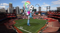 Size: 1821x1018 | Tagged: safe, artist:fandroit, rainbow dash, equestria girls, g4, baseball, budweiser, busch stadium, chelsea, chelsea fc, football, gateway arch, giantess, macro, manchester city, missouri, mlb, st. louis, st. louis cardinals