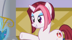 Size: 545x304 | Tagged: safe, screencap, cayenne, pony, unicorn, canterlot boutique, g4, solo