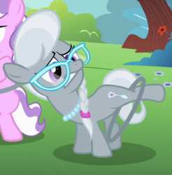 Size: 470x477 | Tagged: safe, screencap, silver spoon, g4, the cutie pox, fail, loop-de-hoop