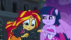 Size: 1280x720 | Tagged: safe, screencap, sunset shimmer, twilight sparkle, alicorn, equestria girls, g4, fall formal outfits, ponied up, twilight sparkle (alicorn)
