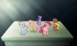 Size: 522x316 | Tagged: safe, applejack, fluttershy, pinkie pie, rainbow dash, twilight sparkle, g4