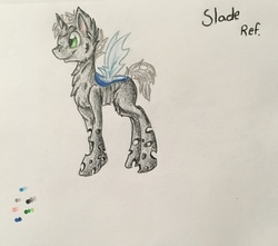 Size: 2826x2497 | Tagged: safe, artist:xxpawsxx, oc, oc only, oc:slade, changeling, chest fluff, cute, high res, male, smiling, solo, traditional art