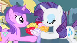 Size: 1920x1080 | Tagged: safe, screencap, amethyst star, rarity, sparkler, pony, g4, simple ways, 1080p, bouquet, duo, eyes closed, flower, rarithyst, rose, shipping fuel