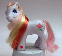 Size: 799x726 | Tagged: safe, photographer:relcelestia, august gladiolus, g3, birthflower ponies, irl, photo, solo, toy