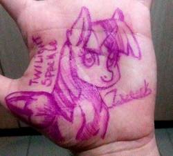 Size: 531x480 | Tagged: safe, artist:ciderpunk, artist:zuruck, derpibooru exclusive, twilight sparkle, alicorn, pony, g4, hand, twilight sparkle (alicorn)