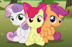 Size: 915x604 | Tagged: safe, screencap, apple bloom, scootaloo, sweetie belle, earth pony, pegasus, pony, unicorn, g4, the fault in our cutie marks, adorabloom, cute, cutealoo, cutie mark crusaders, diasweetes, female, filly, looking at you, sitting, sweetie belle's stare