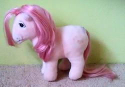 Size: 1184x826 | Tagged: safe, photographer:pinkie, cotton candy (g1), g1, hasbro, irl, photo, plushie, solo