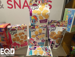 Size: 1600x1200 | Tagged: safe, cookie, food, irl, merchandise, photo, toy fair, toy fair 2017