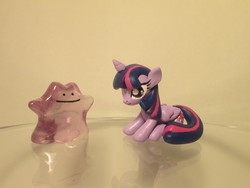 Size: 4608x3456 | Tagged: safe, artist:earthenpony, twilight sparkle, alicorn, ditto, pony, g4, craft, glass, high res, photo, pokémon, sculpture, sitting, traditional art, twilight sparkle (alicorn)