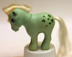 Size: 799x636 | Tagged: safe, photographer:relcelestia, minty (g1), g1, argentinian, irl, photo, solo, toy, variant