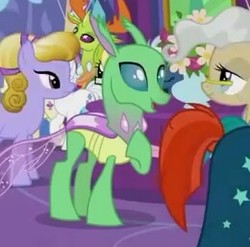 Size: 260x257 | Tagged: safe, screencap, amber waves, double diamond, fleur de verre, frenulum (g4), mayor mare, night glider, sunburst, thorax, changedling, changeling, pony, celestial advice, g4, background changeling, background pony, hoof on chest, king thorax, smiling, solo focus