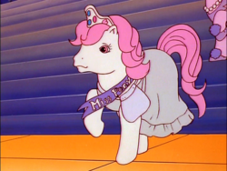 Size: 640x480 | Tagged: safe, screencap, sundance, pony, g1, my little pony: escape from catrina, dressed like a dream