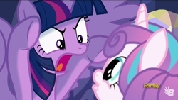 Size: 2560x1440 | Tagged: safe, screencap, princess flurry heart, twilight sparkle, alicorn, pony, a flurry of emotions, g4, pretending to be a bear, roar, twilight sparkle (alicorn), twilight's castle