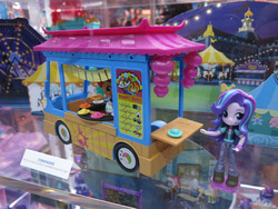 Size: 960x720 | Tagged: safe, starlight glimmer, sunset shimmer, equestria girls, g4, doll, equestria girls minis, female, food, food truck, irl, japanese, photo, sdcc 2017, sunset sushi, sushi, toy, truck