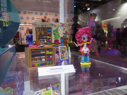 Size: 960x720 | Tagged: safe, pinkie pie, equestria girls, g4, book, doll, equestria girls minis, irl, paint, photo, sdcc 2017, standing, toy