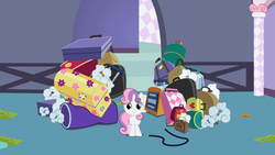 Size: 1280x720 | Tagged: safe, screencap, sweetie belle, pony, unicorn, g4, sisterhooves social, female, luggage, solo