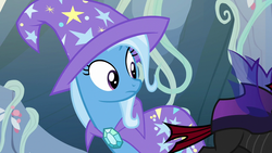 Size: 1280x720 | Tagged: safe, screencap, pharynx, trixie, g4, to change a changeling, eyes on the prize