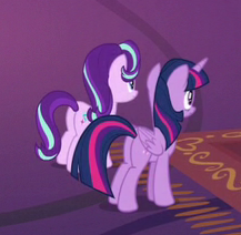 Size: 217x212 | Tagged: safe, screencap, starlight glimmer, twilight sparkle, alicorn, pony, g4, it isn't the mane thing about you, my little pony: friendship is magic, butt, cropped, plot, twilight sparkle (alicorn)