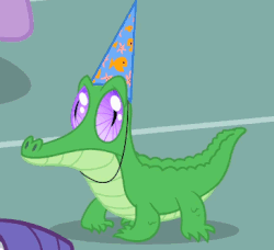 Size: 365x333 | Tagged: safe, screencap, gummy, rarity, twilight sparkle, alligator, pony, g4, party of one, animated, cropped, gif