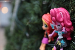 Size: 6000x4000 | Tagged: safe, artist:artofmagicpoland, pinkie pie, sunset shimmer, equestria girls, g4, christmas, christmas tree, doll, equestria girls minis, eqventures of the minis, female, holiday, lesbian, ship:sunsetpie, shipping, sitting, toy, tree