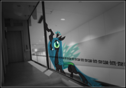Size: 500x350 | Tagged: safe, alternate version, artist:dantheman, artist:weegeestareatyou, edit, vector edit, queen chrysalis, fanfic:chrysalis visits the hague, g4, blurry background, chapter image, corridor, court, depth of field, english, evil grin, fanfic, fanfic art, fimfiction, fimfiction.net link, french, glass, grin, implied twilight sparkle, jail, laughing, looking at you, perspective, photoshop, prison, prisoner, smiling, text, trial, vector, window