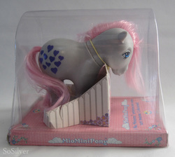 Size: 610x547 | Tagged: safe, photographer:sosilver, polly, snuzzle, g1, box, irl, italy, photo, toy