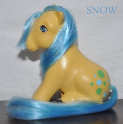 Size: 504x511 | Tagged: safe, photographer:silversnow, bubbles (g1), g1, brazil, irl, photo, toy