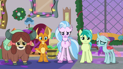 Size: 1280x720 | Tagged: safe, screencap, ocellus, sandbar, silverstream, smolder, twilight sparkle, yona, alicorn, changedling, changeling, classical hippogriff, dragon, earth pony, griffon, hippogriff, pony, yak, g4, the hearth's warming club, cloven hooves, dragoness, female, male, teenager, twilight sparkle (alicorn)